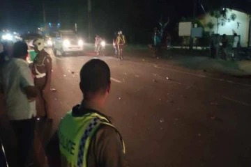 கிளிநொச்சியில் பரிதாபமாக உயிரிழந்த குழந்தை... மூவர் தீவிர சிகிச்சைப் பிரிவில்!