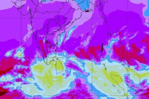 இயற்கையின் கோரப்பிடியிலிருந்து மீண்டு வரும் இலங்கை - தமிழகம் நோக்கி நகரும் ஆபத்து | Sri Lanka Bad Weather Situation Today