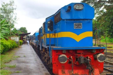 கண்டி - மாத்தளை புகையிரத சேவைகள் தற்காலிகமாக இடைநிறுத்தம்