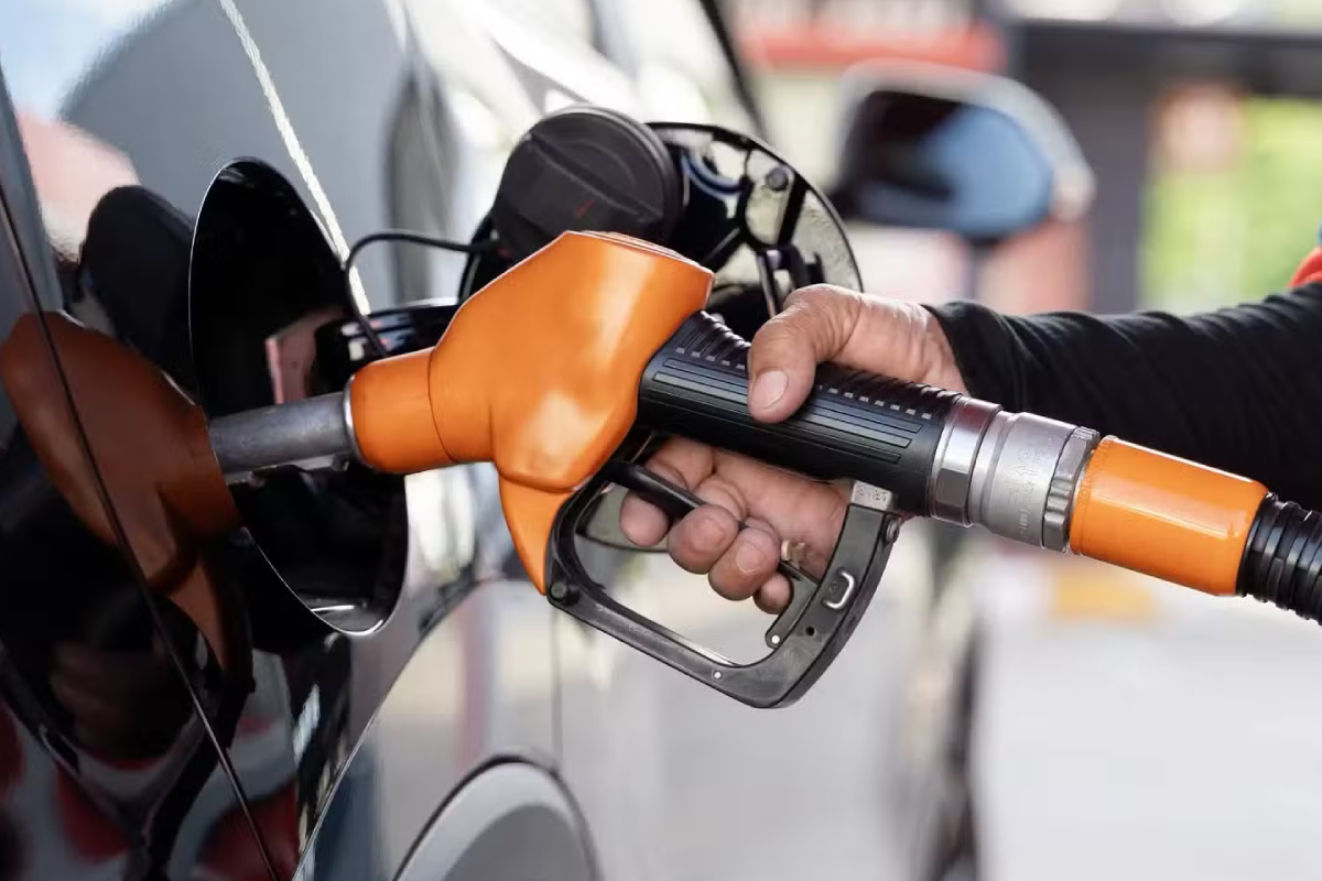 போர் பதற்றம் நீடித்தால் உள்நாட்டு அபிவிருத்திகளுக்கு ஆபத்து! அமைச்சரின் முன்னெச்சரிக்கை | Domestic Development Affected By Middle East War