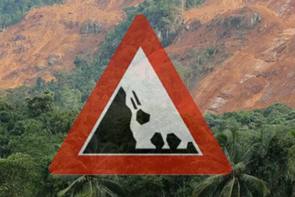 நான்கு மாவட்டங்களுக்கு மண்சரிவு சிவப்பு எச்சரிக்கை! உடனடியாக வெளியேற்றப்பட்ட மக்கள் | Landslide Red Alerts Issued For 4 Districts