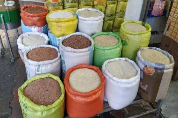 மக்களுக்கு புத்தாண்டு பரிசு - மீண்டும் அதிகரித்தது அரிசியின் விலை