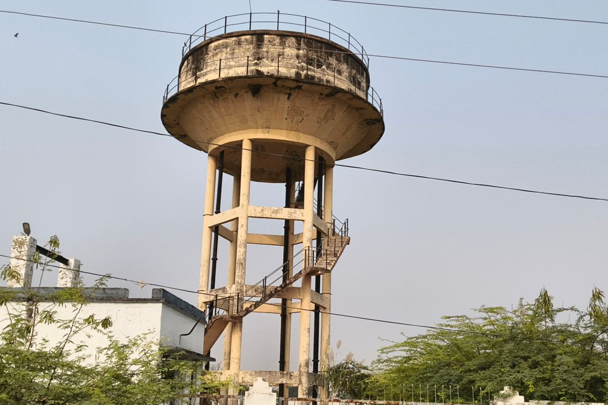 தண்ணீர் தொட்டிகள் ஏன் உயரத்தில் கட்டப்படுகிறது தெரியுமா? | Why Water Tanks Are Built So Height