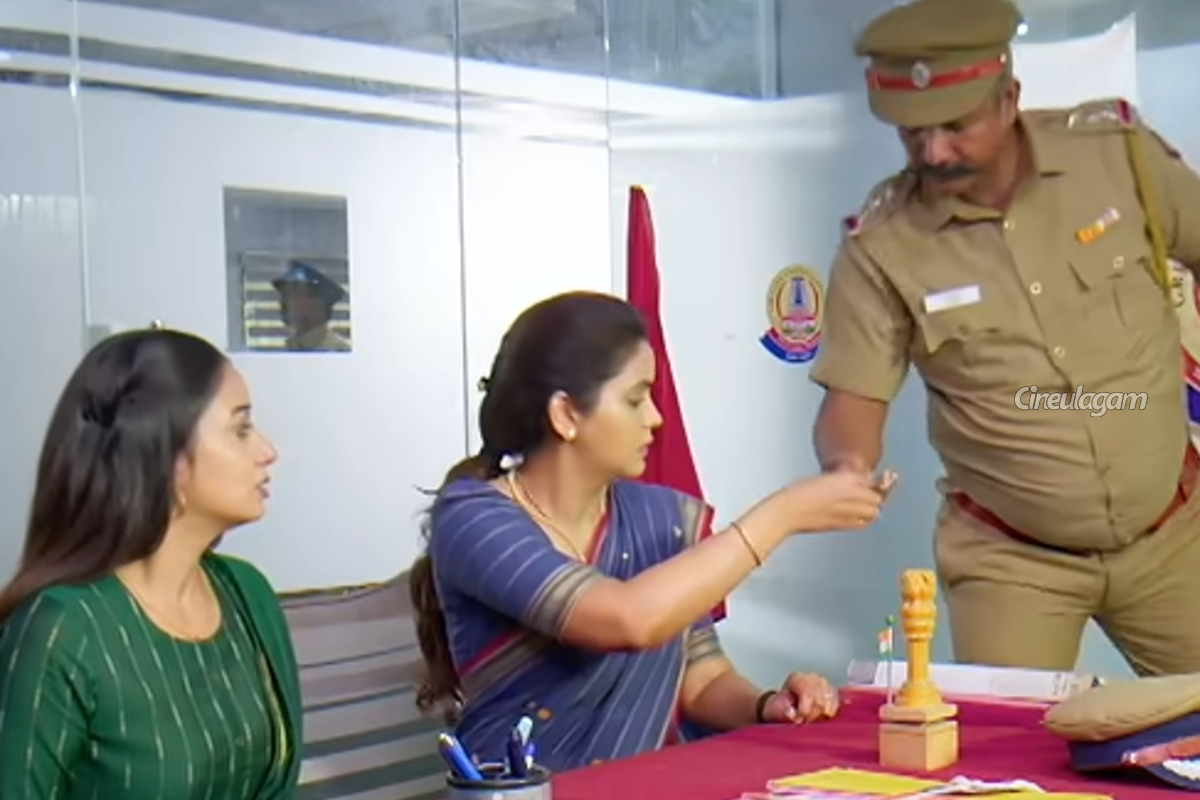 போலீஸிடம் ஆதாரத்துடன் போகும் கயல்.. சன் டிவி கயல் சீரியல் அடுத்த வார ப்ரோமோ | Kayal Next Week Promo 17 Aug 2026 போலீஸிடம் ஆதாரத்துடன் போகும் கயல்.. சன் டிவி கயல் சீரியல் அடுத்த வார ப்ரோமோ | Kayal Next Week Promo 17 Aug 2026