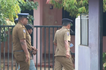 புத்தளத்தில் பெண் ஒருவர் வெட்டிக்கொலை