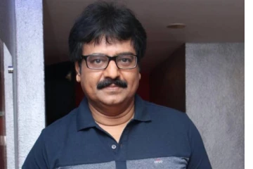 நடிகர் விவேக் கொரோனா தடுப்பூசி செலுத்தியதால் இறந்ததாக பரபரப்பு புகார்! மனித உரிமை ஆணையம் வெளியிட்ட முக்கிய அறிவிப்பு