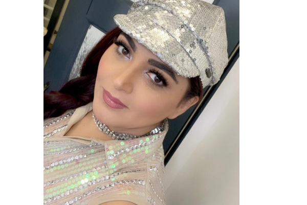 மளமளவென எடையை குறைத்தது இப்படி தான்! ரகசியத்தை உடைத்த நடிகை குஷ்பு | Actress Kushboo Reveals Secret In Video How To L