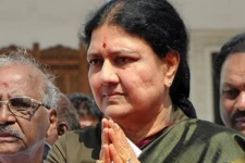 சசிகலா விடுதலையான பின்பு எங்கு தங்கவுள்ளார் தெரியுமா? தயாராகும் பங்களா! வெளியான முக்கிய தகவல்