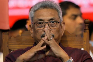 தான் பிழையான தலைவர் என்பதை ஏற்றுக்கொண்ட கோட்டாபய: நாடாளுமன்றத்தில் வலியுறுத்தல்