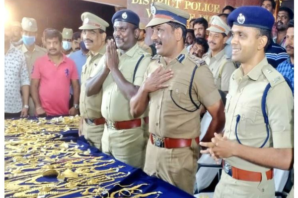 ருத்திராட்ச மாலையின் மூலம் நிகழ்ந்த திருப்பம்- வேலூர் ஜோஸ் ஆலுக்காஸ் கொள்ளையில் வெளியான புதிய தகவல்கள்! - தமிழ்நாடு