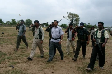 தமிழ் -முஸ்லிம் ஆயுதக் குழுக்களின் முக்கிய நகர்வுகள் குறித்து பகிரங்க குற்றச்சாட்டு (Video)