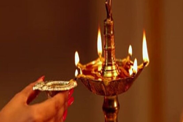 நினைத்த காரியம் நிறை வேற இந்த விளக்கை ஏற்றுங்கள் | Just Light This Lamp
