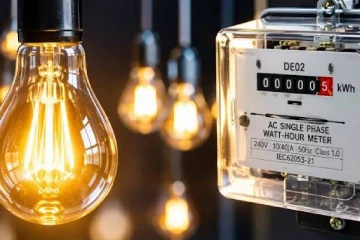 ආයෙත් ප්ලෑන් කරලා රටේම කරන්ට් කපයි ද? සිව්වන කාර්තුවට අදාළ විදුලි ගාස්තුව ගැනත් තීරණයක්