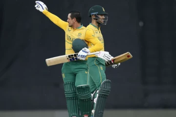 மைதானத்தில் சிக்ஸர் மழை! டி20 வரலாற்றில் 19 ஓவரில் 258 ஓட்டங்கள் சேஸிங்..அதிர்ந்த கிரிக்கெட் உலகம்