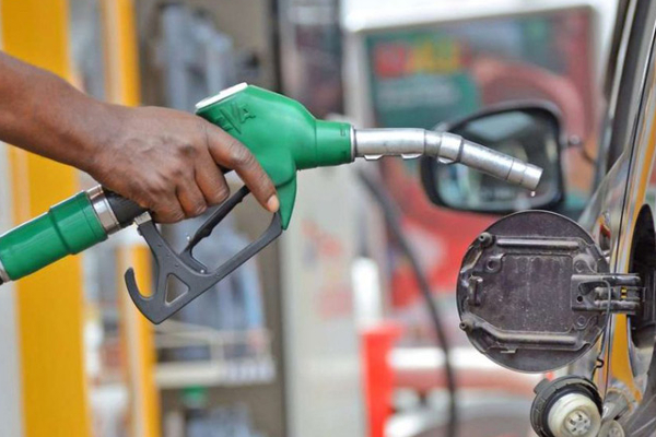 மக்களுக்கு மகிழ்ச்சித் தகவல் : நள்ளிரவுமுதல் குறைகிறது எரிபொருள் விலை | New Fuel Price Sri Lanka Petrol Octane Diesel