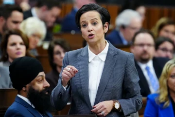 கனடாவில் அரசியல்வாதிகளின் பாதுகாப்பு அதிகரிப்பு