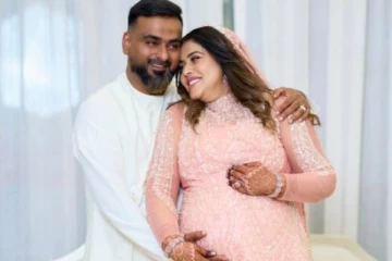 2வது முறையாக கர்ப்பமாக இருக்கும் போட்டோ வெளியிட்ட நடிகை பூர்ணா...