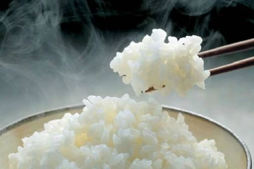 குதிக்கும் அரிசி விலைகள்... தேர்தல் பயத்தில் ஆசிய நாடொன்றின் பிரதமர்