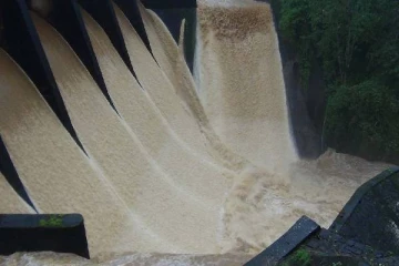 மலையகத்தில் நீர்த்தேக்கங்களின் வான்கதவுகள் திறப்பு
