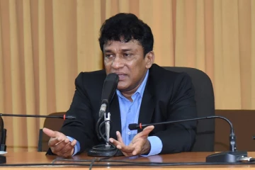 மனோ கணேசனுக்கு, ஜனாதிபதி ஆணைக்குழு மீண்டும் அழைப்பாணை!