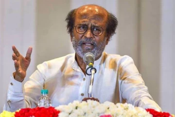 சினிமாவில் நடிக்க சொல்லி ரஜினியை சென்னை அனுப்பி வைத்த அவரது நண்பர் யார் தெரியுமா?- இதோ பாருங்க