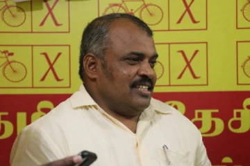 போஷாக்குப் பிரச்சினையில் மக்கள்! கொழுப்புப் பிரச்சினையில் எம்.பிக்கள்: செல்வராசா கஜேந்திரன்