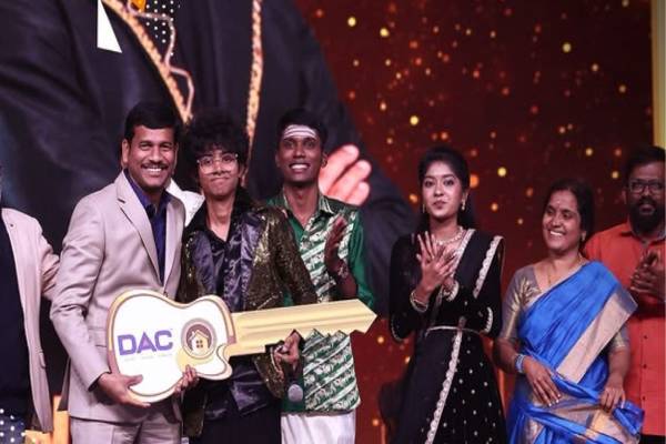 சூப்பர் சிங்கர் 11ல் டைட்டில் வின்னருக்கு கிடைத்த பரிசுகள் என்ன தெரியுமா? | Super Singer 11 Title Winner Price Details சூப்பர் சிங்கர் 11ல் டைட்டில் வின்னருக்கு கிடைத்த பரிசுகள் என்ன தெரியுமா? | Super Singer 11 Title Winner Price Details