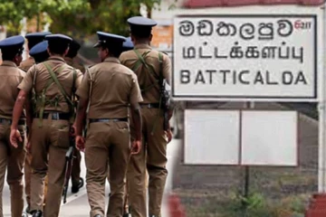 மட்டக்களப்பு வாள் வெட்டு குழுவைச் சேர்ந்த இருவர் வாள்களுடன் கைது