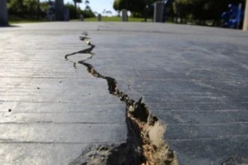 நியூசிலாந்தில் 6.2 ரிக்டர் அளவில் சக்திவாய்ந்த நிலநடுக்கம்