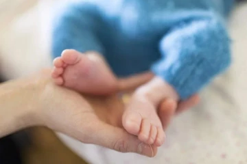 உளவியல் மருத்துவர்களை அதிகம் நாடும் கனேடிய இளம் தாய்மார்கள்