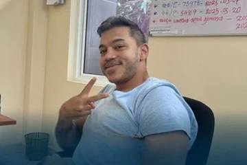 யோஷித ராஜபக்ச கைது ; சமூக ஊடகங்களில் வைரலான புகைப்படம்