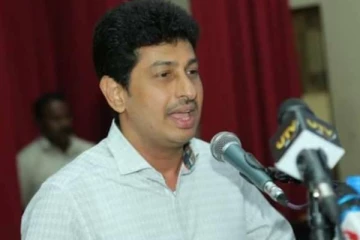 வருமானத்தை ஈட்டுவதற்காக அரசாங்கம் எடுத்த தீர்மானம் கீழ்த்தரமானது! எம்.உதயகுமார்