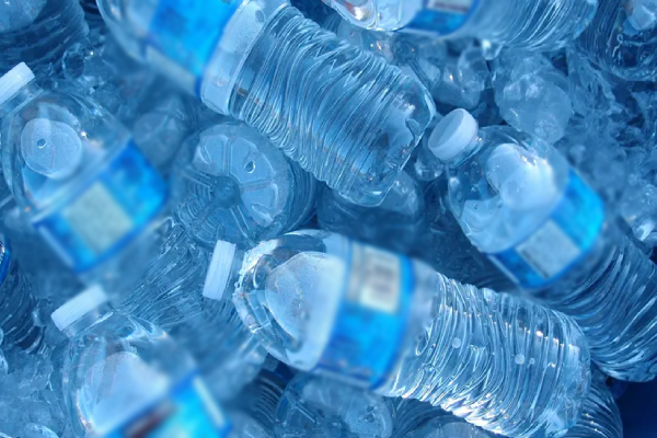 குடிநீர் போத்தலுக்கான புதிய விலை அறிவிப்பு ! - ஐபிசி தமிழ்