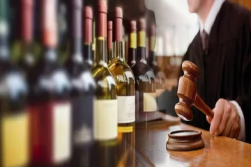 மதுபான அனுமதிப் பத்திரம் தொடர்பான வர்த்தமானி அறிவித்தலுக்கு இடைக்காலத் தடை