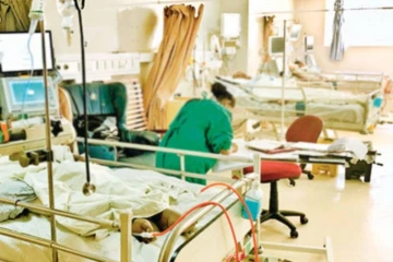 திடீரென ஏற்பட்ட மின்கசிவு - பெண்ணொருவர் பரிதாபமாக பலி