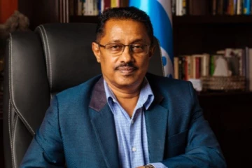மக்களை அச்சத்திற்குள்ளாக்க்கும் அரசியல்வாதிகள்!