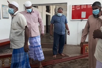 மறு அறிவித்தல் வரை சுகாதார பிரிவினரால் மூடப்பட்ட வவுனியா நகரபள்ளிவாசல்