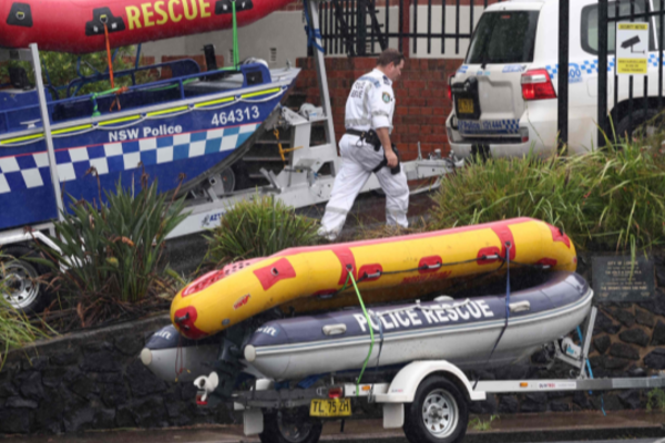 அவுஸ்திரேலியாவில் உருக்குலைத்த சூறாவளி ; சிட்னி மக்களுக்கு விடுத்துள்ள வலியுறுத்து | The Cyclone That Devastated Sydney