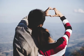 23 வயது பெண்ணின் உயிரைப் பறித்த காதல்; காதலன் தப்பியோட்டம்