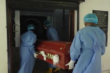 இலங்கையில் கோவிட் மரணங்கள் தீவிரமடையும் ஆபத்து