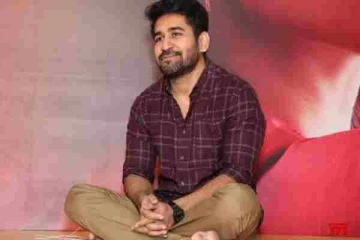 இசையமைப்பாளர், நடிகர், தயாரிப்பாளர் என கலக்கும் விஜய் ஆண்டனியின் சொத்து மதிப்பு.. எவ்வளவு தெரியுமா?