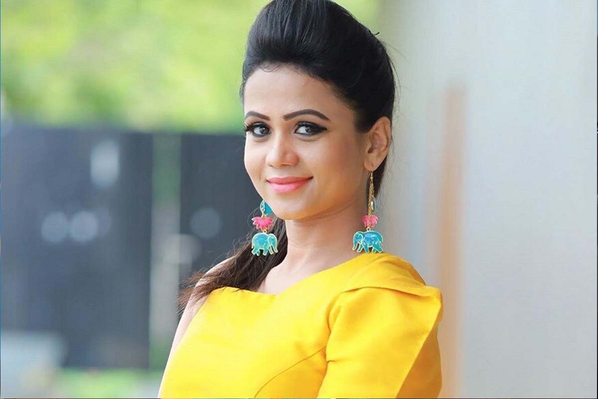 மருத்துவமனையில் அனுமதிக்கப்பட்ட தொகுப்பாளினி மணிமேகலை! கணவர் வெளியிட்ட புகைப்படம் | Vj Manimegalai Admit In Hospital Viral Photo