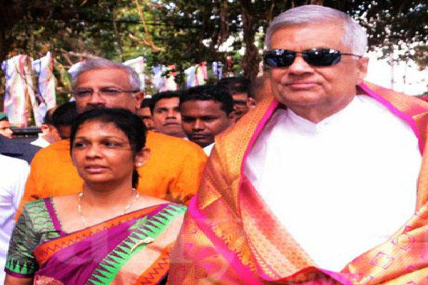 இன மத பேதமின்றி ரணில் சேவை புரிவார்! - விஜயகலா - ஐபிசி தமிழ்