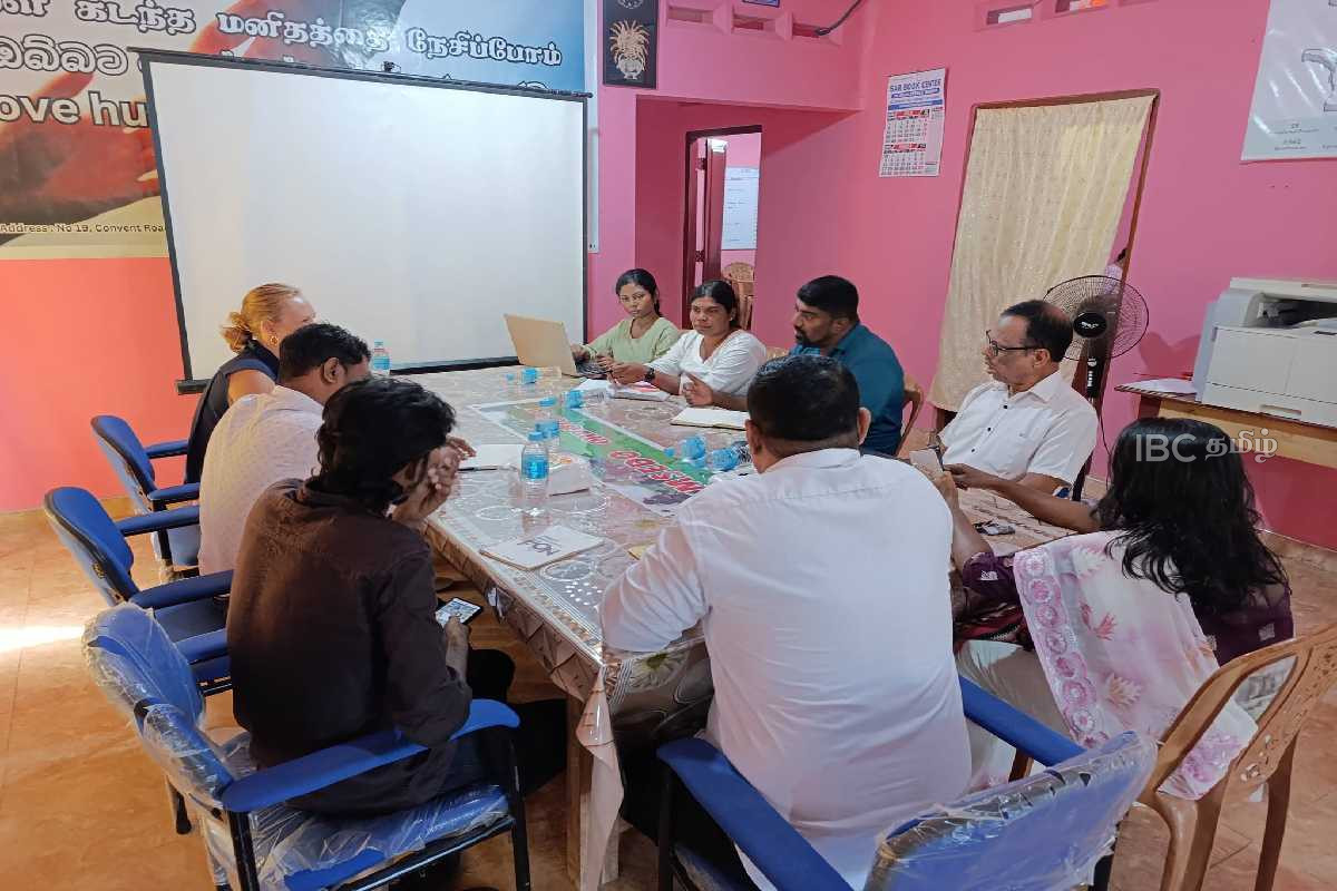 மன்னாருக்கு விஜயம் மேற்கொண்ட அமெரிக்க அதிகாரிகள் | Us Officials Visit Mannar