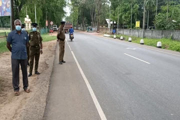 வவுனியா நகர வீதிகளில் பொலிஸார் திடீர் சோதனை - முககவசம் அணியாதவர்கள் மீது நடவடிக்கை