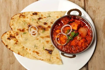 சப்பாத்திக்கு ஏற்ற சுவையான பன்னீர் பட்டர் மசாலா- செய்வது எப்படி?