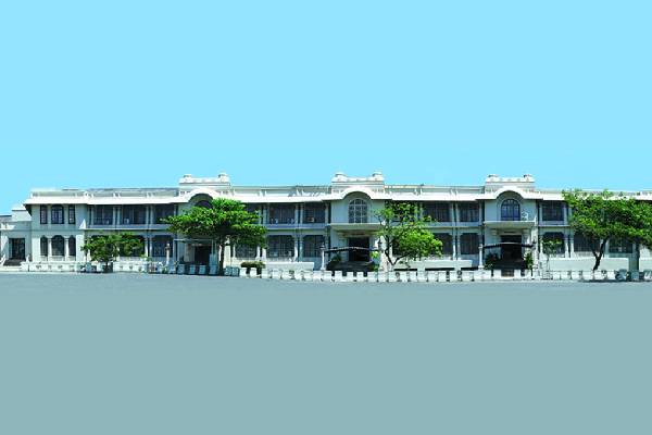 விற்பனைக்கு வருகின்றது கொழும்பு லேக்ஹவுஸ்! | Colombo Lakehouse For Sale