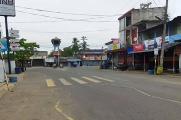 கொரோனா அச்சுறுத்தல்: திருகோணமலையில் அதிரடியாக முடக்கப்பட்ட கடைகள்!