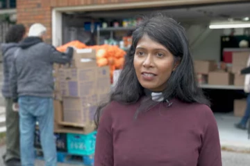 மூடப்பட்ட உணவு வங்கி... கனடாவில் பெண் பாதிரியார் எடுத்த நடவடிக்கை