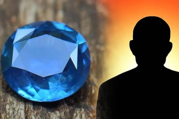 தென்னிலங்கையில் சிக்கிய முக்கிய அரசியல்வாதி - 400 கோடி ரூபா எங்கிருந்து வந்தது....!